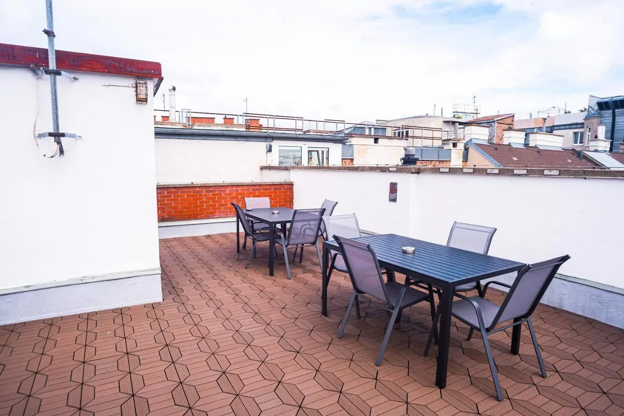 Apartment Royal Residence Haus des Meeres Wien